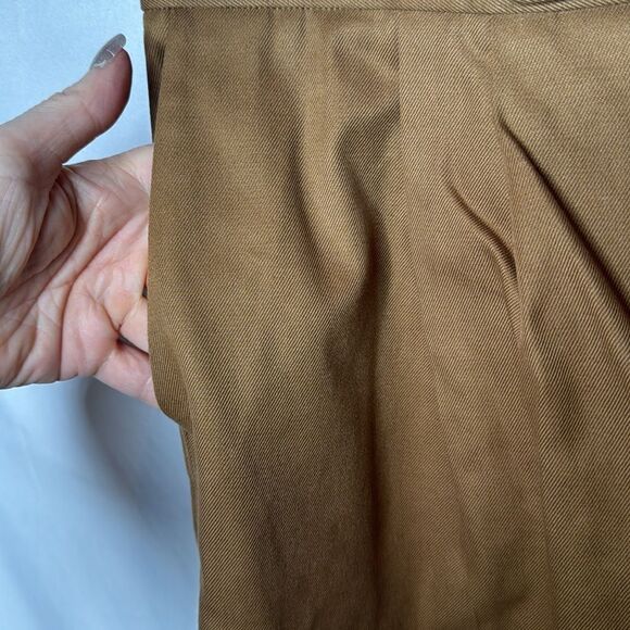 King & Tuckfield 100% Cotton High Waisted Bermuda Shorts. Size Large. - Picture 6 of 11